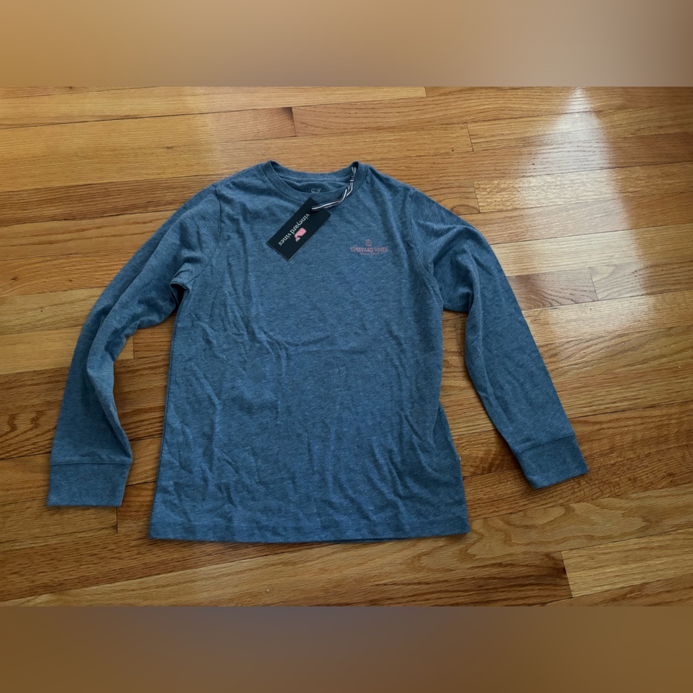Boys vineyard vines long sleeve tee small